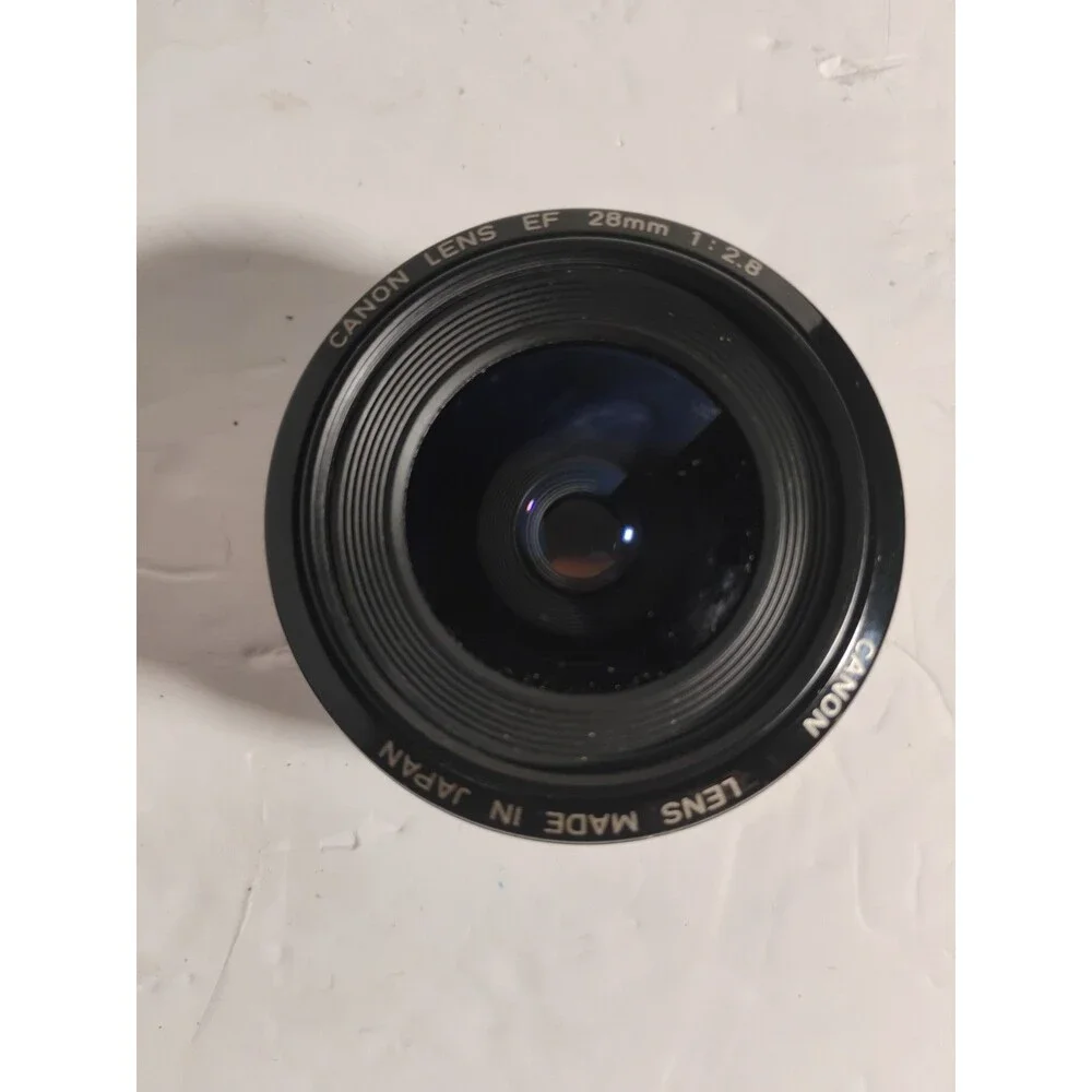 Canon EF 28mm f/2.8 Lens Canon EF Mount Excellent Condition